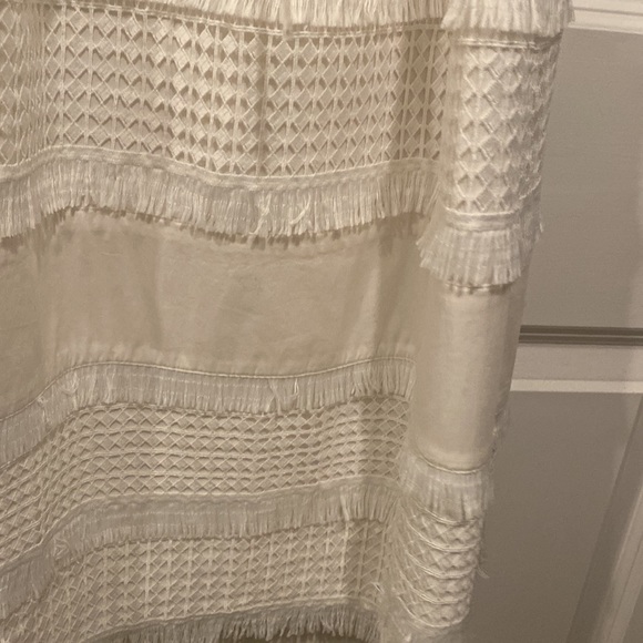 Banana Republic white cotton dress fringe trim on skirt - Picture 4 of 8